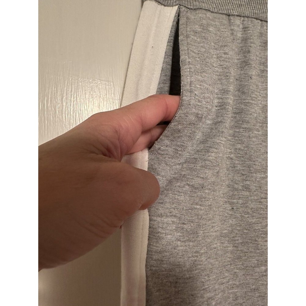 Bailey/44 Women's Grey White Wide Leg Pull On Pants Ultra Soft Size Small #E8-5 - Picture 3 of 9